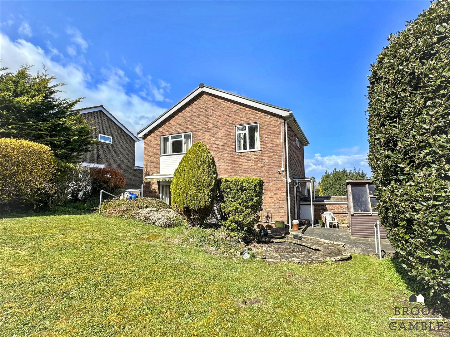 3 Bedroom House. Old Mansion Close in Eastbourne, East Sussex 20